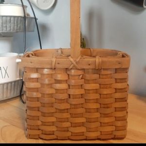 Wicker basket